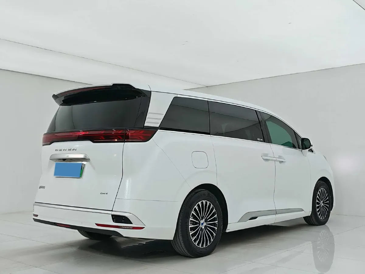2022 HongQi HS7 3.0T 337HP V6 8AT,autocango,china used car exporter,china ev exporter,chinese used car exporter,chinese used ev exporter