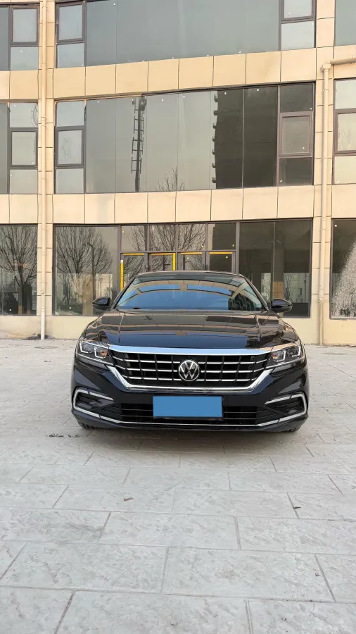 2021 Volkswagen Passat 2.0T 186HP L4 7DCT,autocango,china used car exporter,china ev exporter,chinese used car exporter,chinese used ev exporter