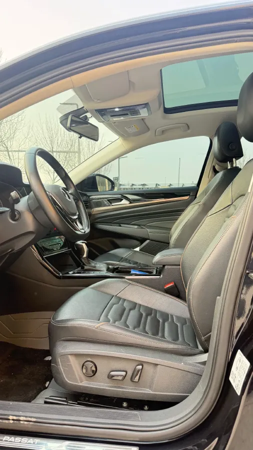 2021 Volkswagen Passat 2.0T 186HP L4 7DCT,autocango,china used car exporter,china ev exporter,chinese used car exporter,chinese used ev exporter