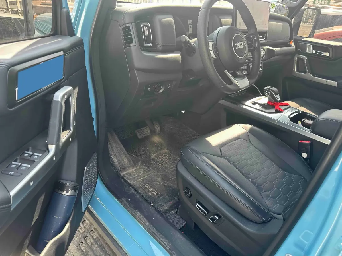 2025 212 212 T01 2.0T 252HP L4 8AT,autocango,china used car exporter,china ev exporter,chinese used car exporter,chinese used ev exporter