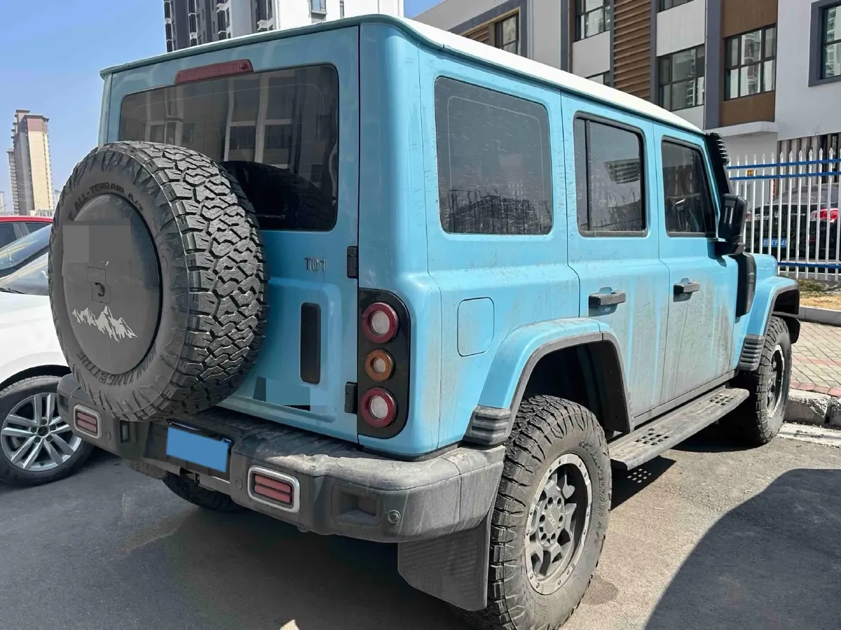 2025 212 212 T01 2.0T 252HP L4 8AT,autocango,china used car exporter,china ev exporter,chinese used car exporter,chinese used ev exporter