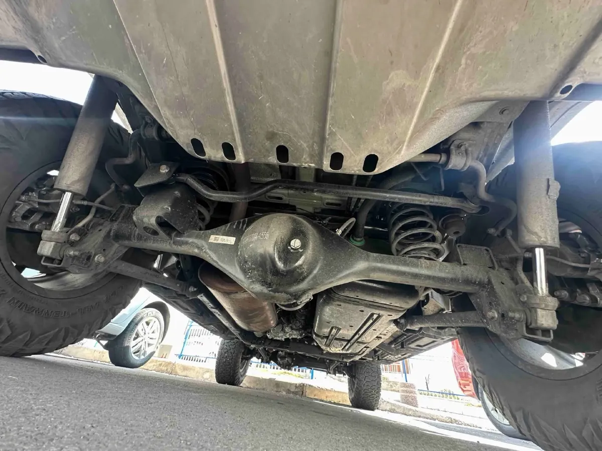 2025 212 212 T01 2.0T 252HP L4 8AT,autocango,china used car exporter,china ev exporter,chinese used car exporter,chinese used ev exporter