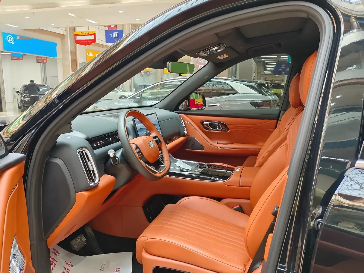 2025 Isuzu LingTuo 2.0T 220HP L4 8AT,autocango,china used car exporter,china ev exporter,chinese used car exporter,chinese used ev exporter