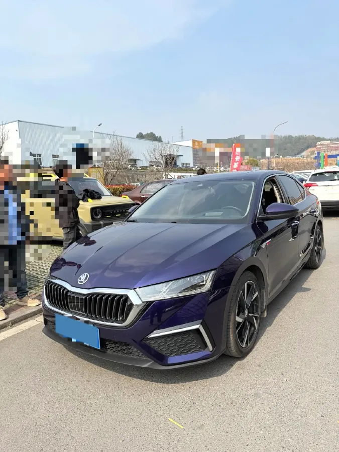 2021 Skoda Octavia 1.4T 150HP L4 7DCT,autocango,china used car exporter,china ev exporter,chinese used car exporter,chinese used ev exporter