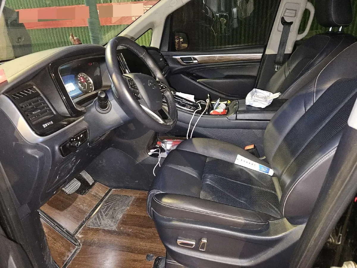 2021 GAC Trumpchi M8 2.0T 252HP L4 8AT,autocango,china used car exporter,china ev exporter,chinese used car exporter,chinese used ev exporter