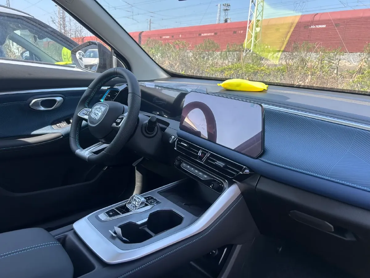 2026 GAC Trumpchi GS3 1.5T 177HP L4 7DCT,autocango,china used car exporter,china ev exporter,chinese used car exporter,chinese used ev exporter