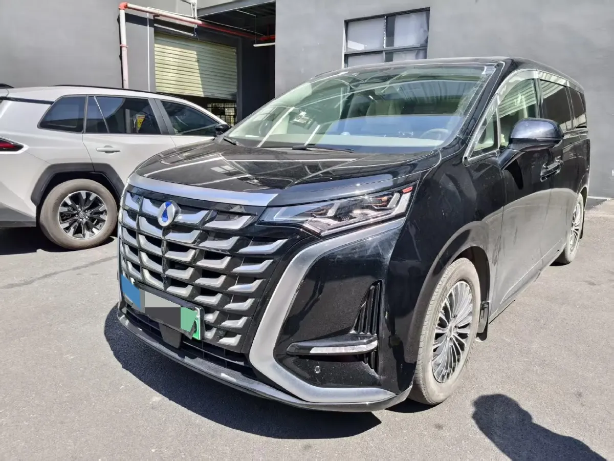 2023 Denza D9 1.5T 139HP L4 E-CVT PHEV 20.39KWH,autocango,china used car exporter,china ev exporter,chinese used car exporter,chinese used ev exporter