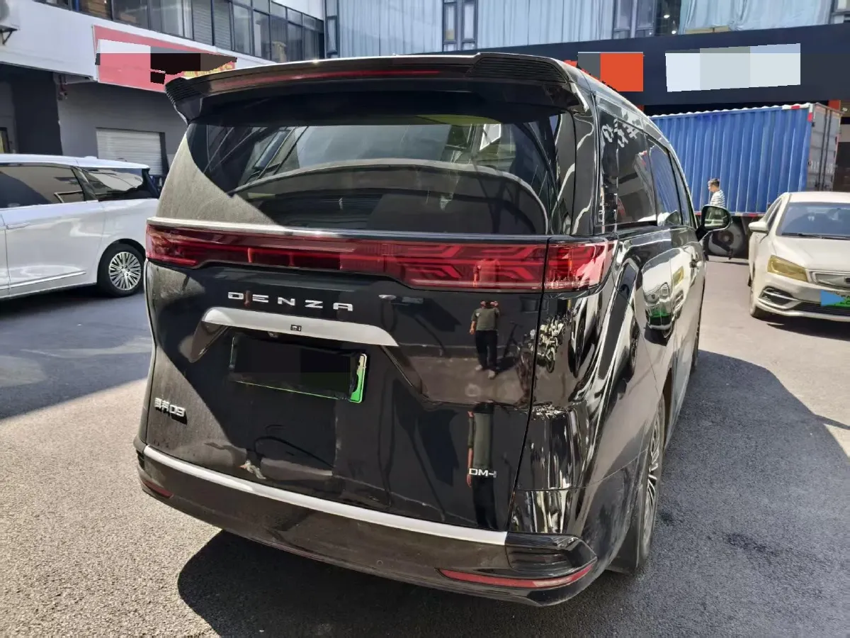 2023 Denza D9 1.5T 139HP L4 E-CVT PHEV 20.39KWH,autocango,china used car exporter,china ev exporter,chinese used car exporter,chinese used ev exporter