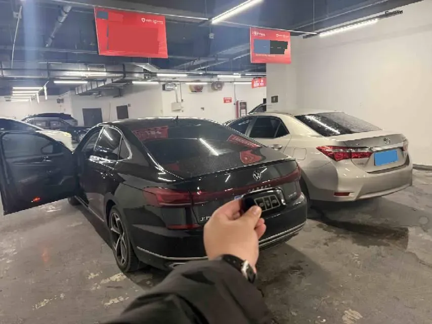 2024 Volkswagen Passat 2.0T 186HP L4 7DCT,autocango,china used car exporter,china ev exporter,chinese used car exporter,chinese used ev exporter