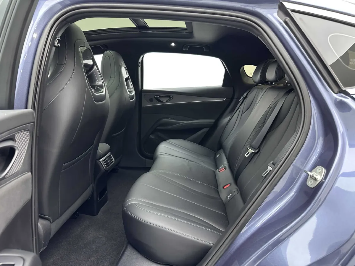 2024 BYD Seal 06 1.5L 101HP L4 E-CVT PHEV 15.87KWH,autocango,china used car exporter,china ev exporter,chinese used car exporter,chinese used ev exporter