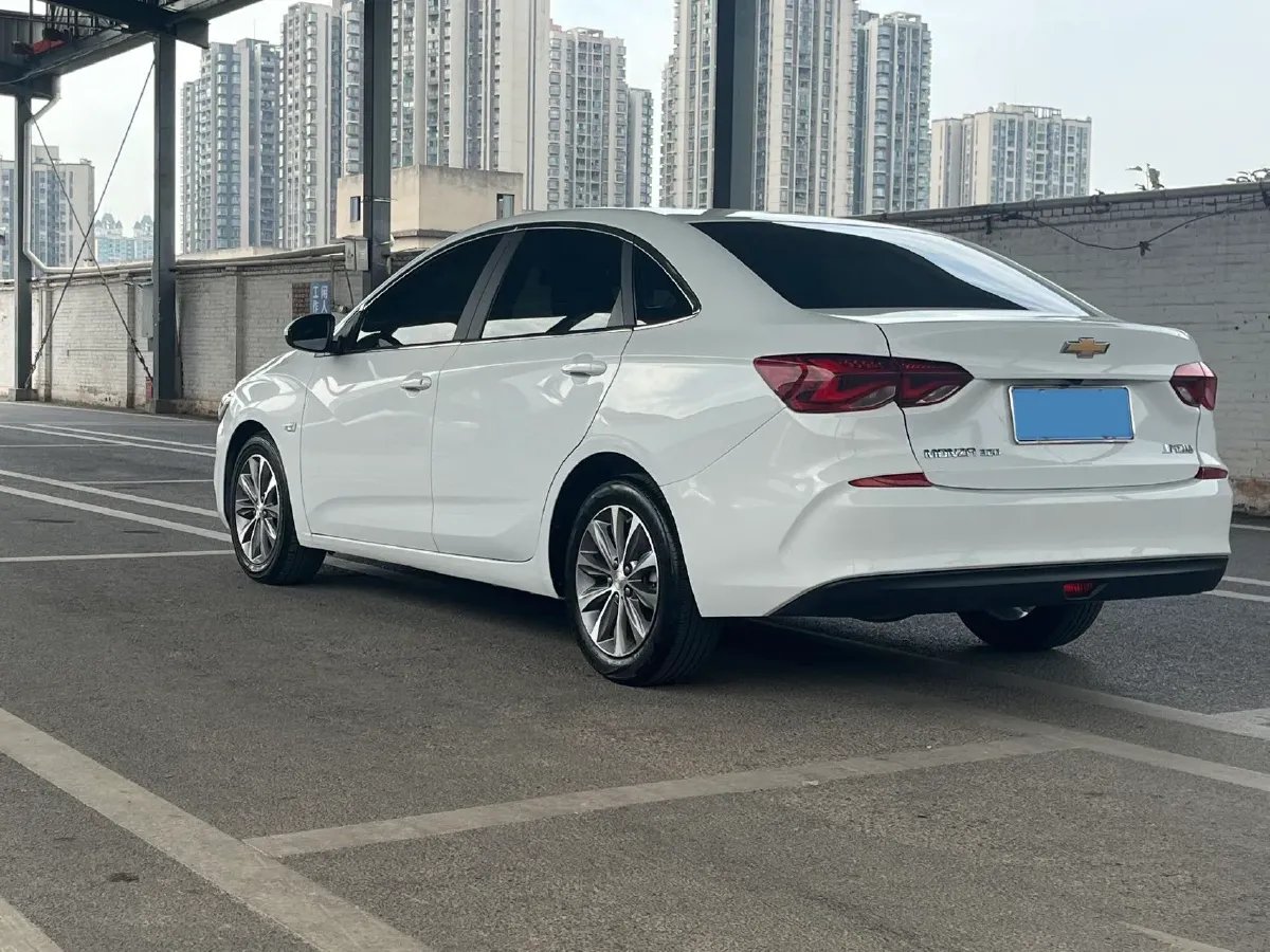 2020 Chevrolet Monza 1.5L 113HP L4 6AT,autocango,china used car exporter,china ev exporter,chinese used car exporter,chinese used ev exporter