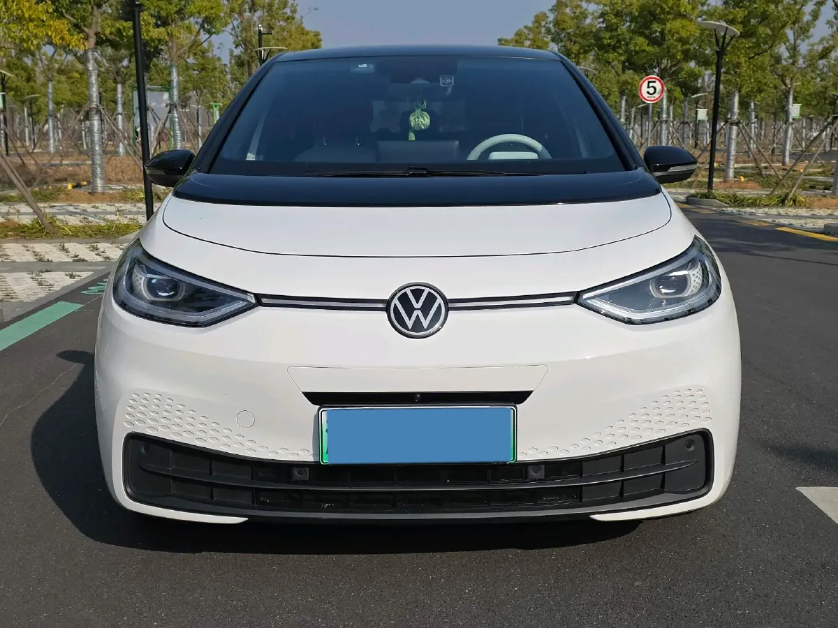 2025 Volkswagen ID.3 BEV 52.8KWH,autocango,china used car exporter,china ev exporter,chinese used car exporter,chinese used ev exporter