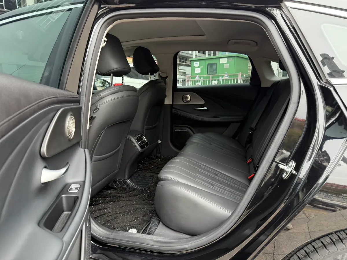 2024 Fulwin FulwinA8 1.5T 156HP L4 1DHT PHEV 18.3KWH,autocango,china used car exporter,china ev exporter,chinese used car exporter,chinese used ev exporter