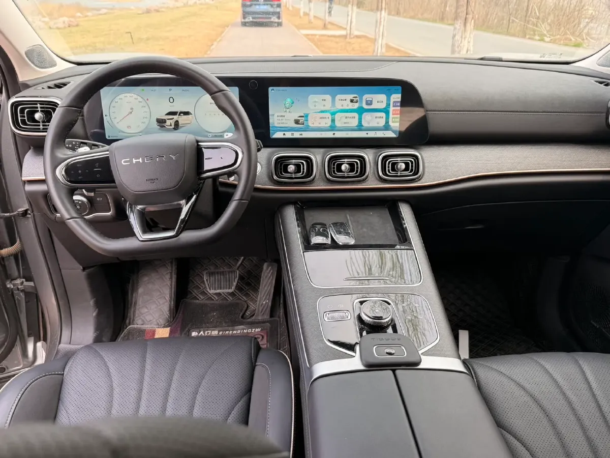 2023 Chery Tiggo 9 2.0T 261HP L4 7DCT,autocango,china used car exporter,china ev exporter,chinese used car exporter,chinese used ev exporter