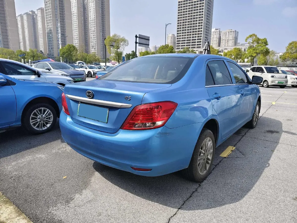2018 BYD e5 BEV 60.48KWH,autocango,china used car exporter,china ev exporter,chinese used car exporter,chinese used ev exporter
