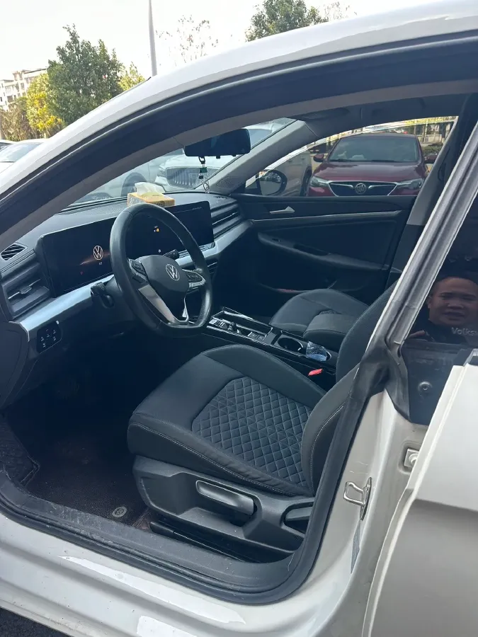 2022 Volkswagen Lavida 1.4T 150HP L4 7DCT,autocango,china used car exporter,china ev exporter,chinese used car exporter,chinese used ev exporter