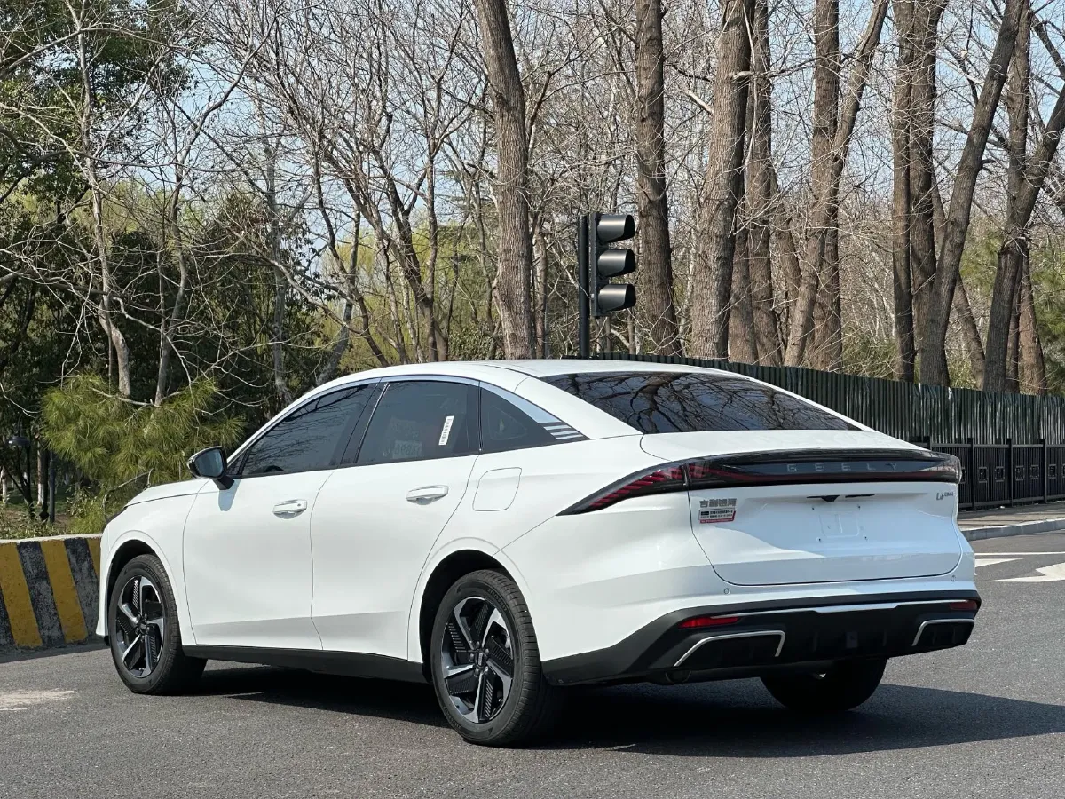 2025 BYD Sea Lion 05 DM-i 1.5L 101HP L4 E-CVT PHEV 12.9KWH,autocango,china used car exporter,china ev exporter,chinese used car exporter,chinese used ev exporter