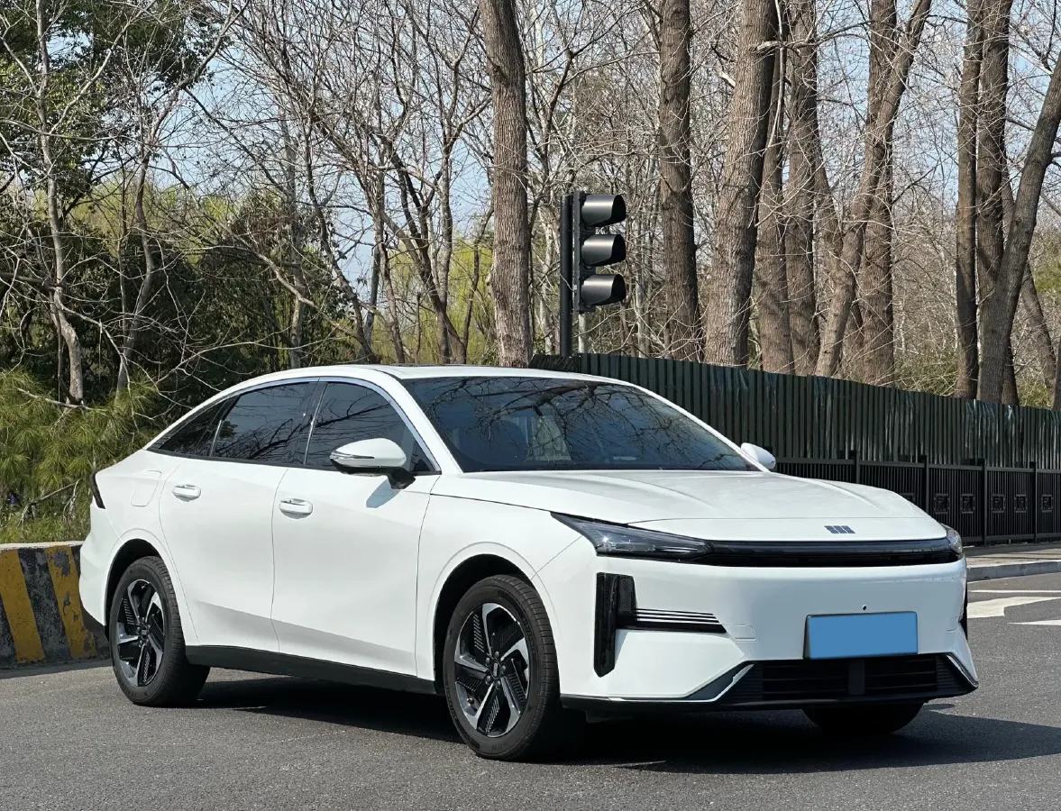 2025 BYD Sea Lion 05 DM-i 1.5L 101HP L4 E-CVT PHEV 12.9KWH,autocango,china used car exporter,china ev exporter,chinese used car exporter,chinese used ev exporter