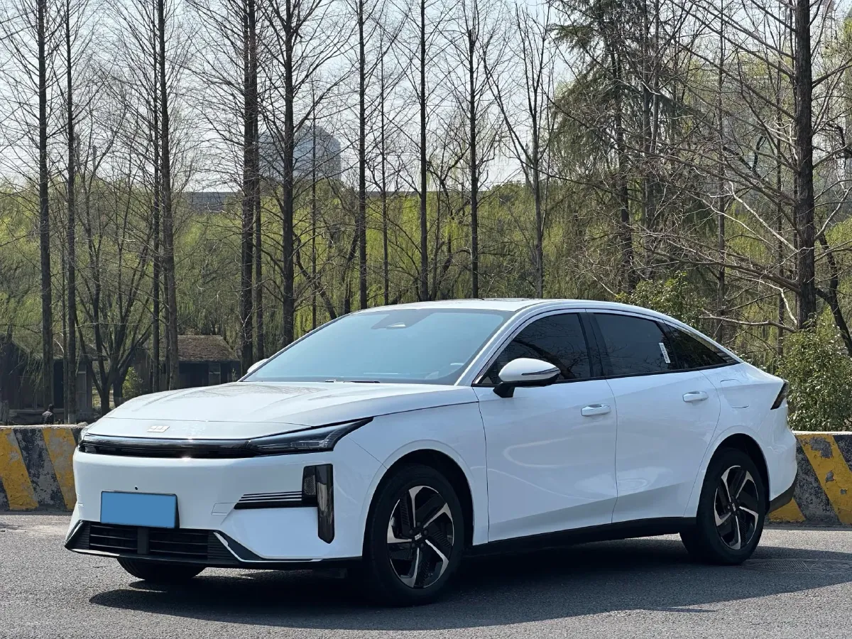 2025 BYD Sea Lion 05 DM-i 1.5L 101HP L4 E-CVT PHEV 12.9KWH,autocango,china used car exporter,china ev exporter,chinese used car exporter,chinese used ev exporter