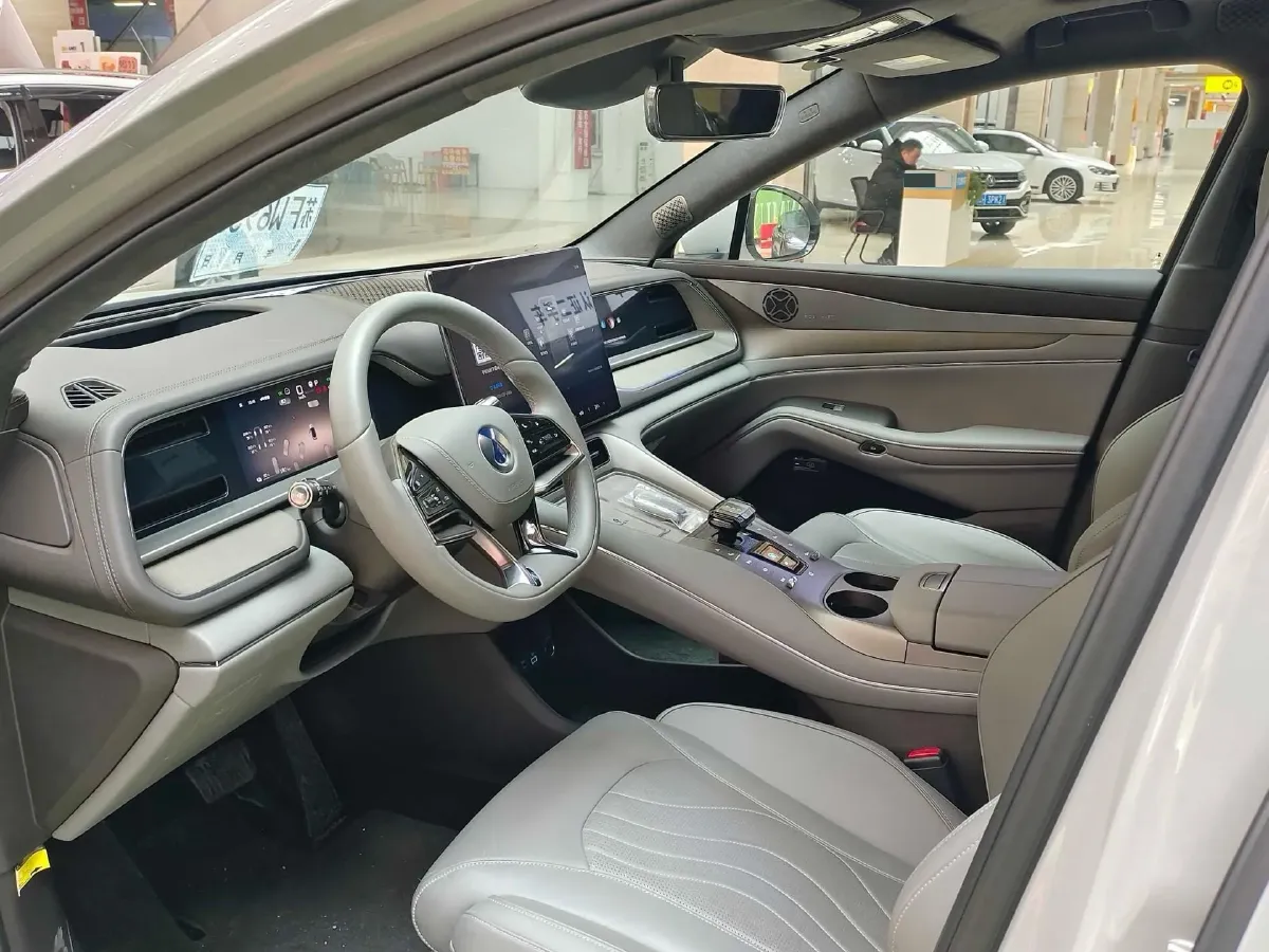 2024 Denza N7 BEV 91.3KWH,autocango,china used car exporter,china ev exporter,chinese used car exporter,chinese used ev exporter