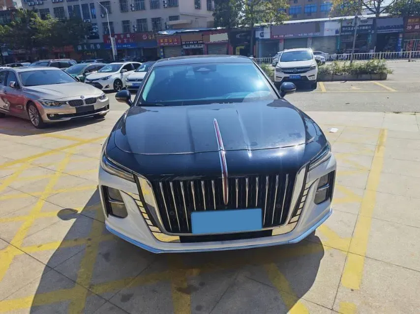 2023 HongQi H5 2.0T 224HP L4 8AT,autocango,china used car exporter,china ev exporter,chinese used car exporter,chinese used ev exporter