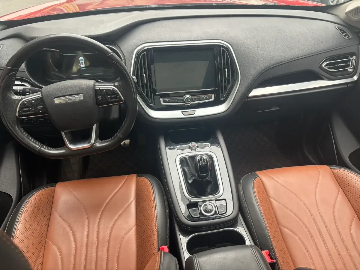 2018 Jetour X70 1.5T 147HP L4 5MT,autocango,china used car exporter,china ev exporter,chinese used car exporter,chinese used ev exporter