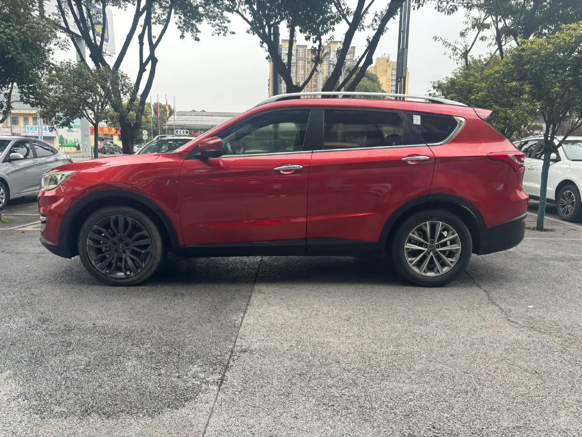 2018 Jetour X70 1.5T 147HP L4 5MT,autocango,china used car exporter,china ev exporter,chinese used car exporter,chinese used ev exporter