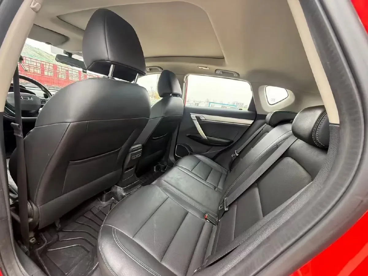 2020 Geely ICON 1.5T 177HP L3 7DCT,autocango,china used car exporter,china ev exporter,chinese used car exporter,chinese used ev exporter