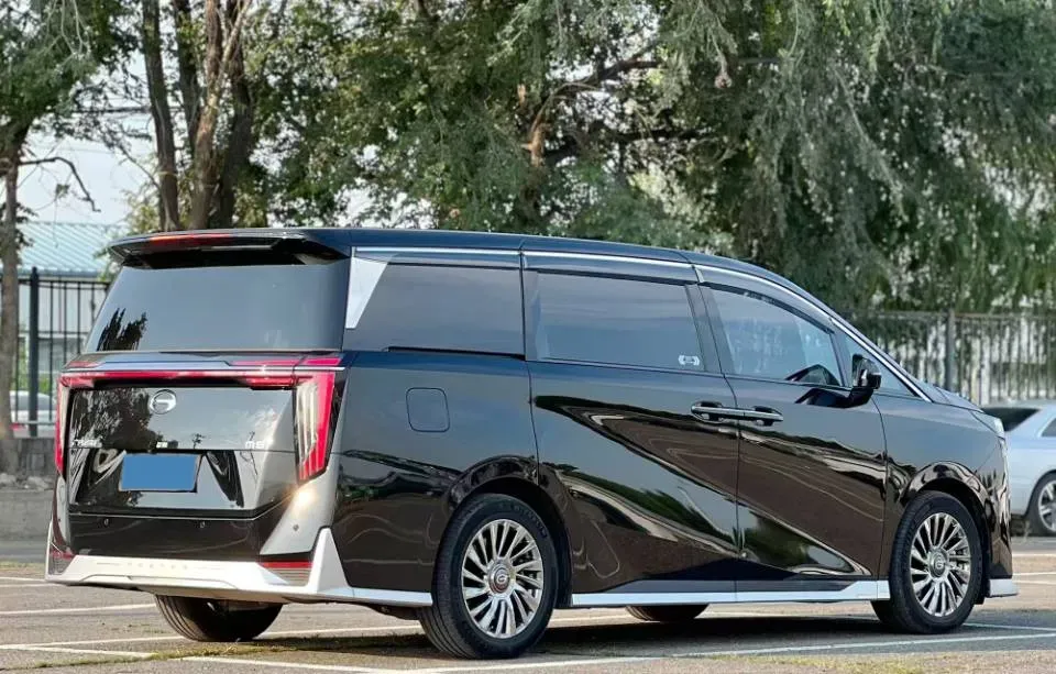 2023 GAC Trumpchi M8 2.0T 252HP L4 8AT,autocango,china used car exporter,china ev exporter,chinese used car exporter,chinese used ev exporter