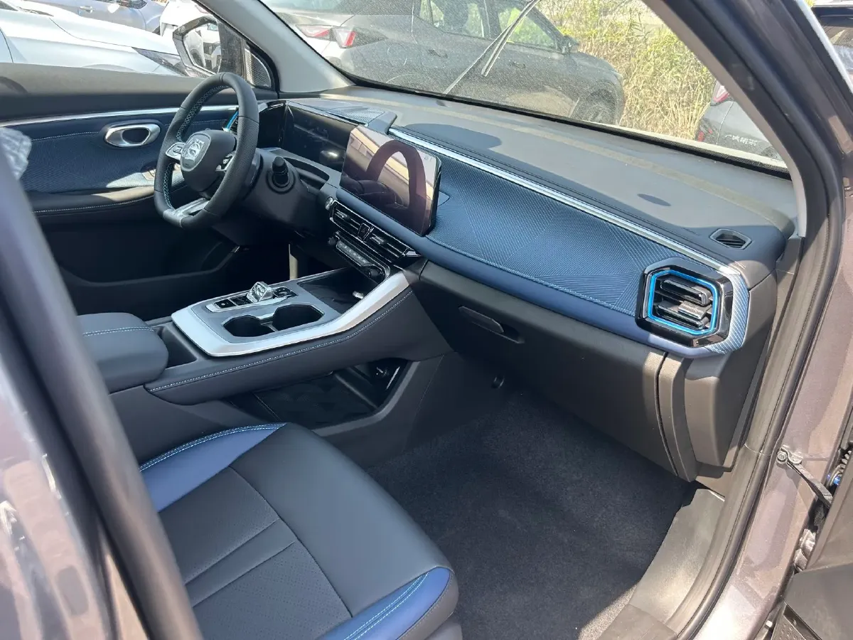 2026 GAC Trumpchi GS3 1.5T 177HP L4 7DCT,autocango,china used car exporter,china ev exporter,chinese used car exporter,chinese used ev exporter