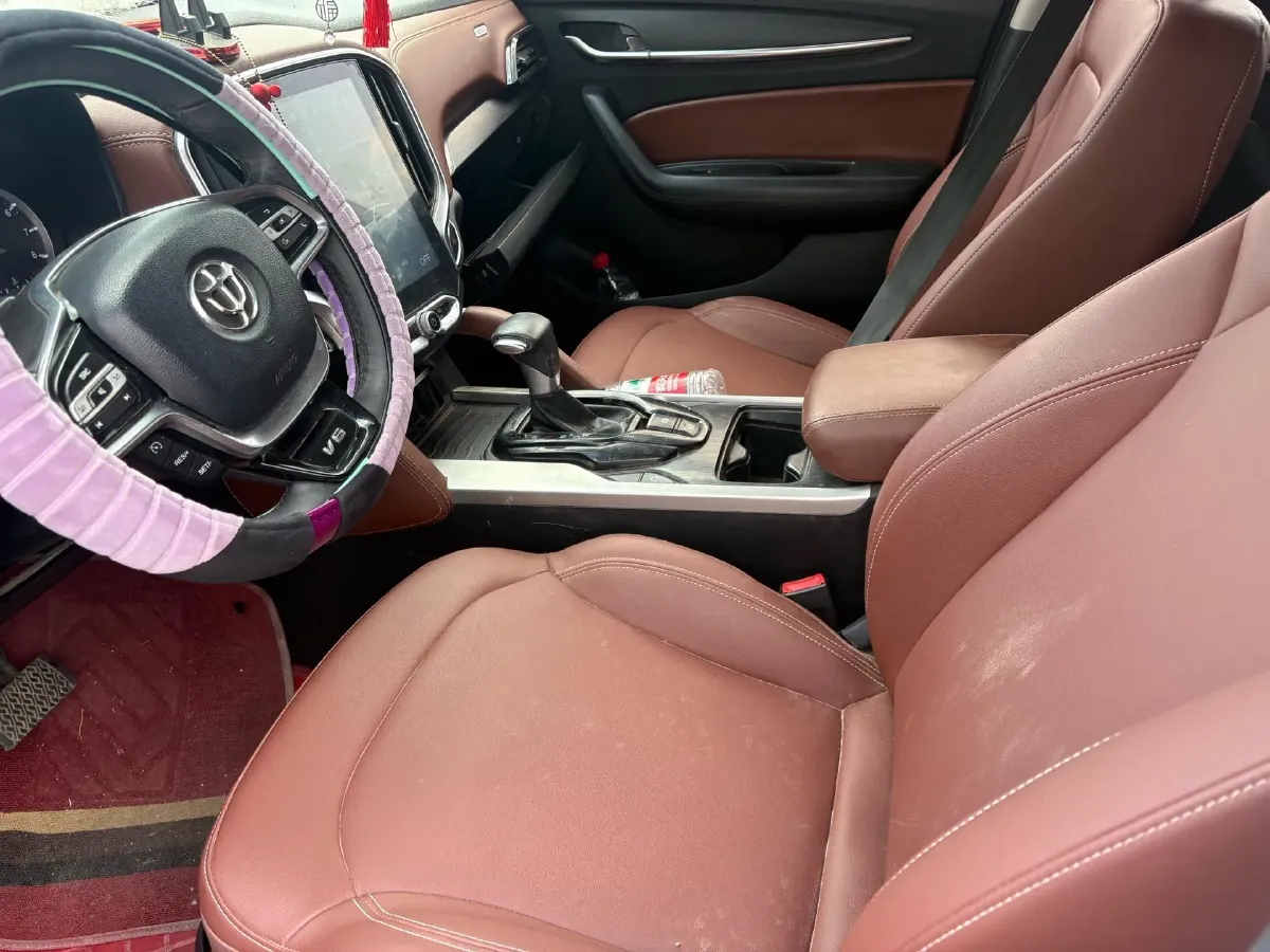 2018 Brilliance Auto V6 1.5T 150HP L4 7DCT,autocango,china used car exporter,china ev exporter,chinese used car exporter,chinese used ev exporter