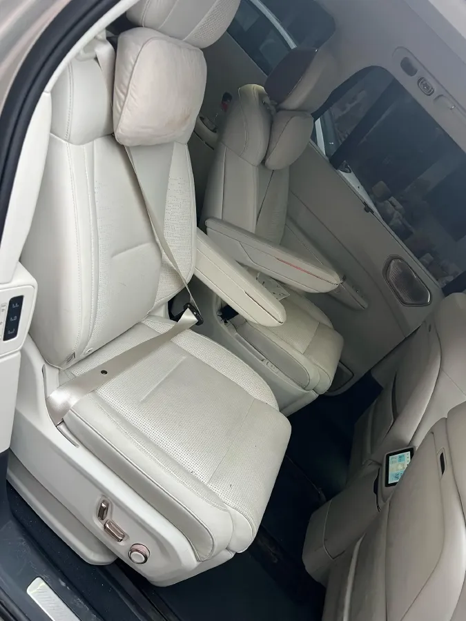 2025 LYNK&CO 900 2.0T 254HP L4 3DHT PHEV,autocango,china used car exporter,china ev exporter,chinese used car exporter,chinese used ev exporter