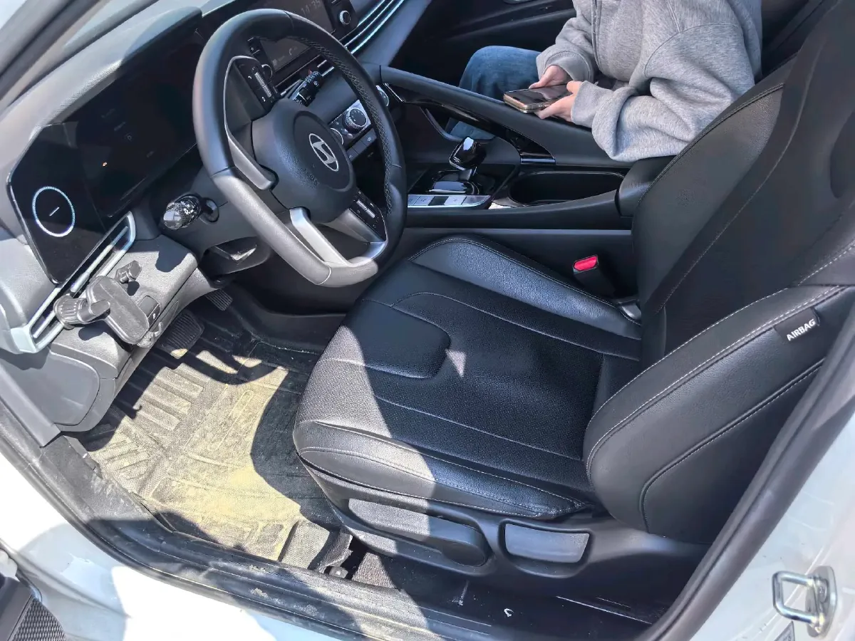 2023 Hyundai Elantra 1.5L 115HP L4 CVT,autocango,china used car exporter,china ev exporter,chinese used car exporter,chinese used ev exporter