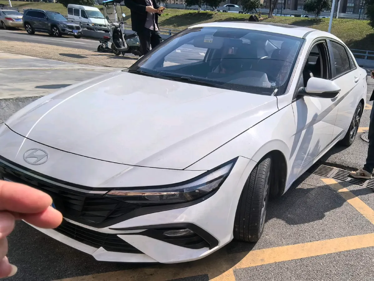 2023 Hyundai Elantra 1.5L 115HP L4 CVT,autocango,china used car exporter,china ev exporter,chinese used car exporter,chinese used ev exporter