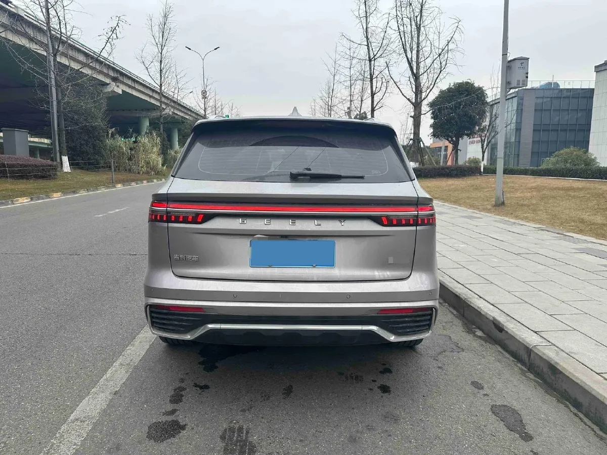 2024 Geely Monjaro 2.0T 218HP L4 7DCT,autocango,china used car exporter,china ev exporter,chinese used car exporter,chinese used ev exporter