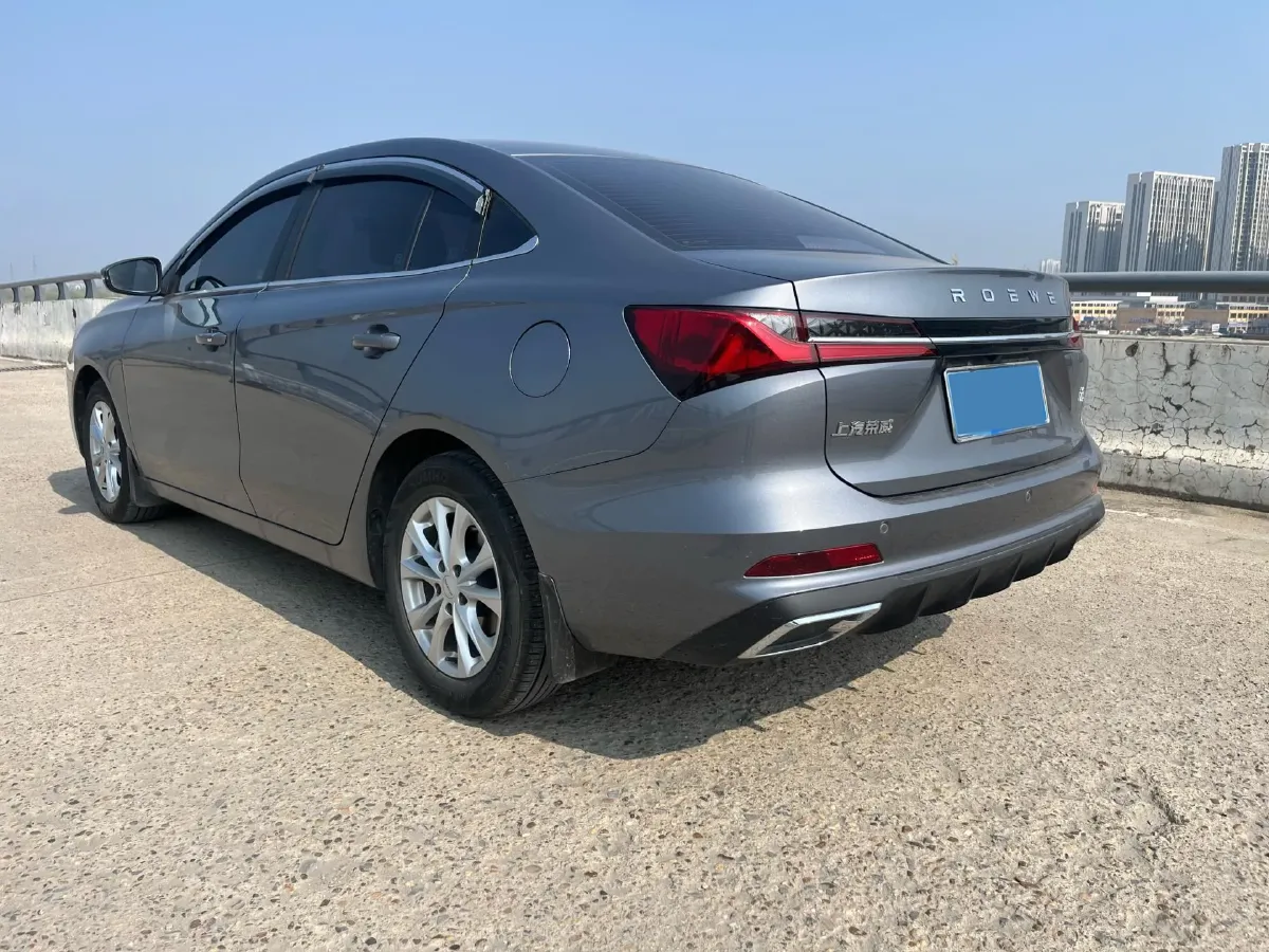 2023 Roewe i5 1.5L 129HP L4 CVT,autocango,china used car exporter,china ev exporter,chinese used car exporter,chinese used ev exporter