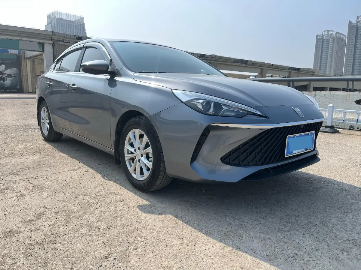 2023 Roewe i5 1.5L 129HP L4 CVT,autocango,china used car exporter,china ev exporter,chinese used car exporter,chinese used ev exporter