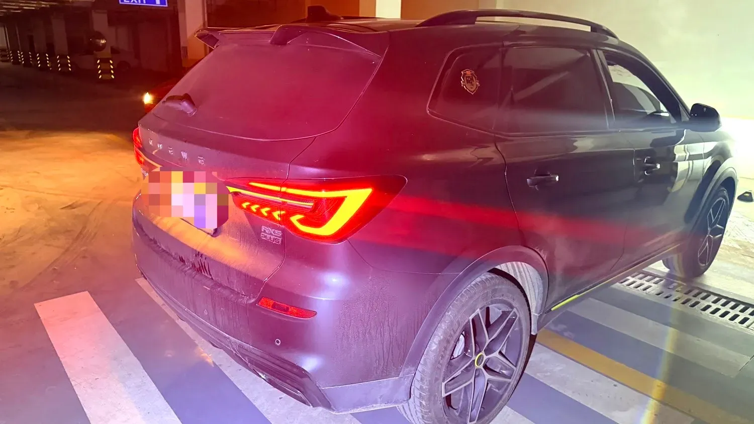 2023 Roewe RX5 1.5T 181HP L4 7DCT,autocango,china used car exporter,china ev exporter,chinese used car exporter,chinese used ev exporter