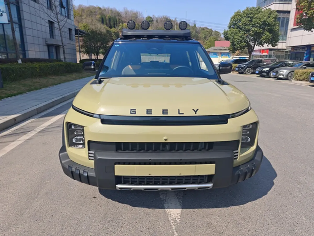 2025 Geely Cowboy 1.5T 181HP L4 7DCT,autocango,china used car exporter,china ev exporter,chinese used car exporter,chinese used ev exporter