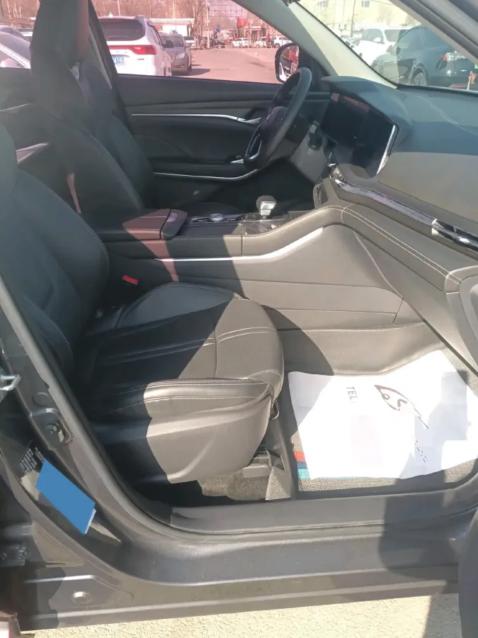 2020 ChangAn CS75 Plus 2.0T 233HP L4 8AT,autocango,china used car exporter,china ev exporter,chinese used car exporter,chinese used ev exporter