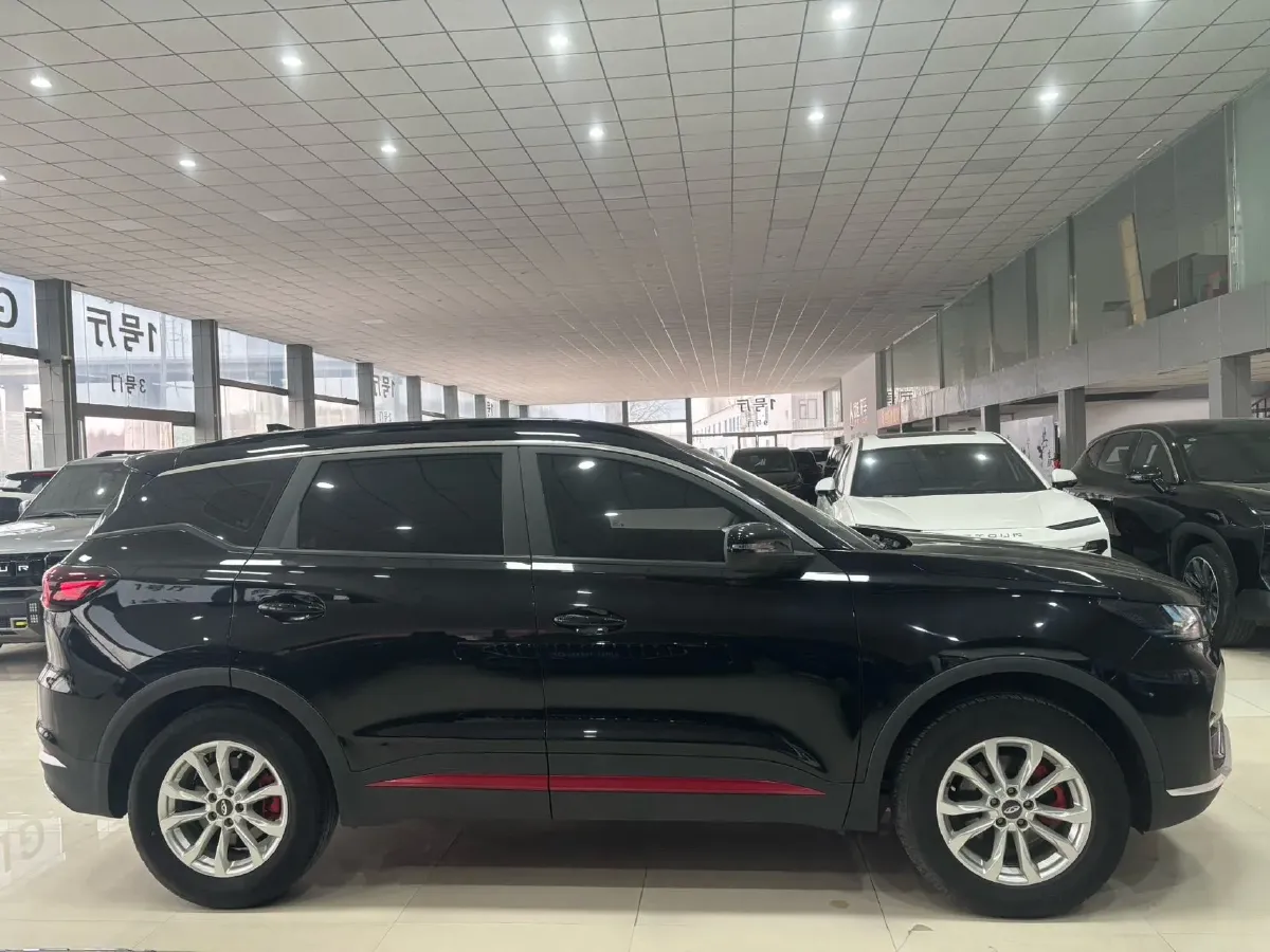 2023 Chery Tiggo 7 1.5T 156HP L4 CVT,autocango,china used car exporter,china ev exporter,chinese used car exporter,chinese used ev exporter