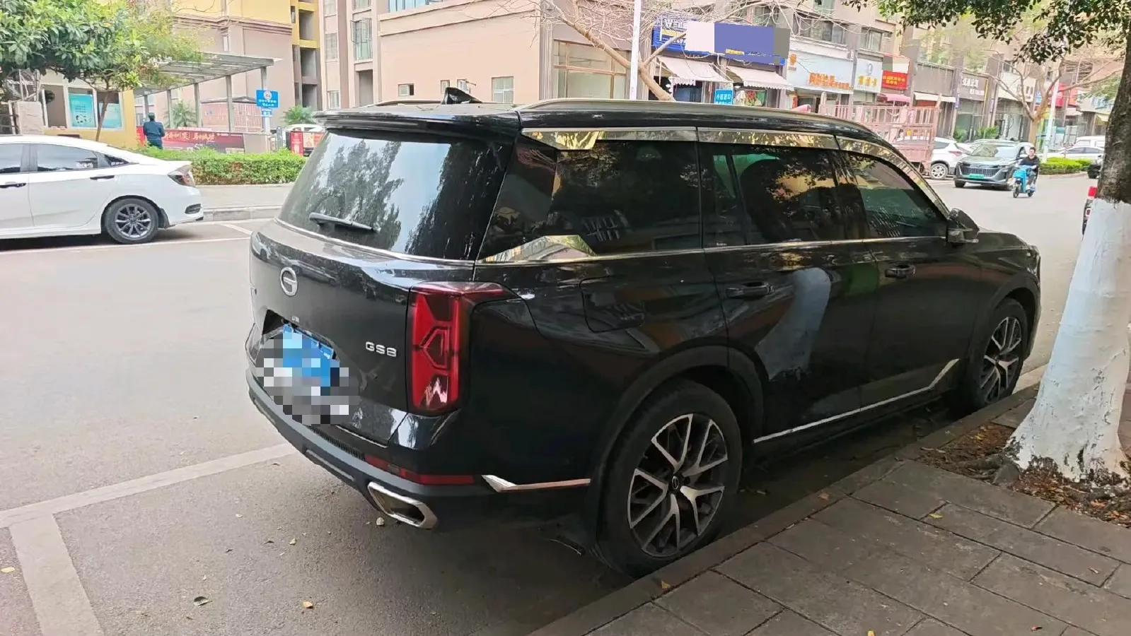 2022 GAC Trumpchi GS8 2.0T 252HP L4 8AT,autocango,china used car exporter,china ev exporter,chinese used car exporter,chinese used ev exporter