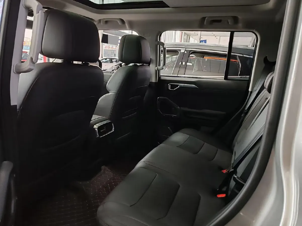 2023 Jetour Traveller 1.5T 184HP L4 7DCT,autocango,china used car exporter,china ev exporter,chinese used car exporter,chinese used ev exporter