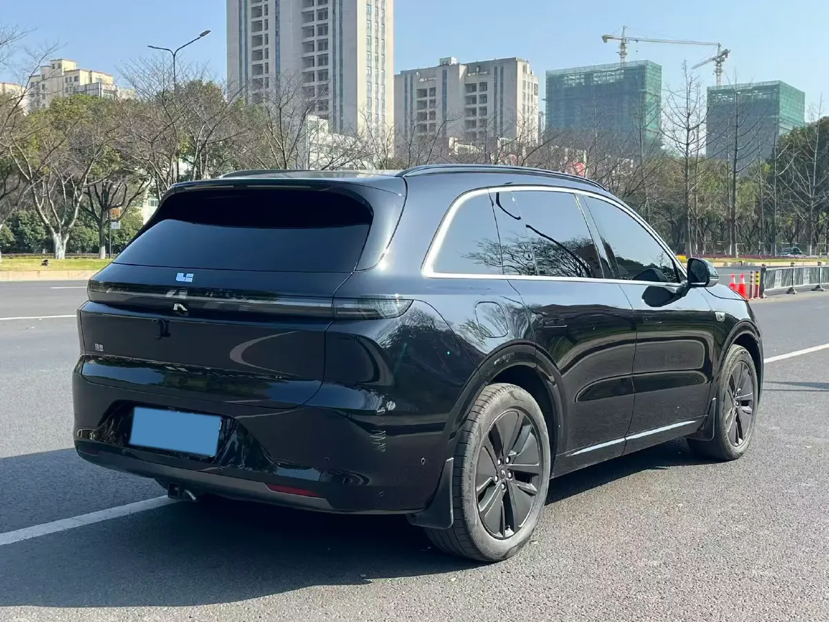 2024 Li L6 Range Extended 154HP L4 REEV 36.8KWH,autocango,china used car exporter,china ev exporter,chinese used car exporter,chinese used ev exporter