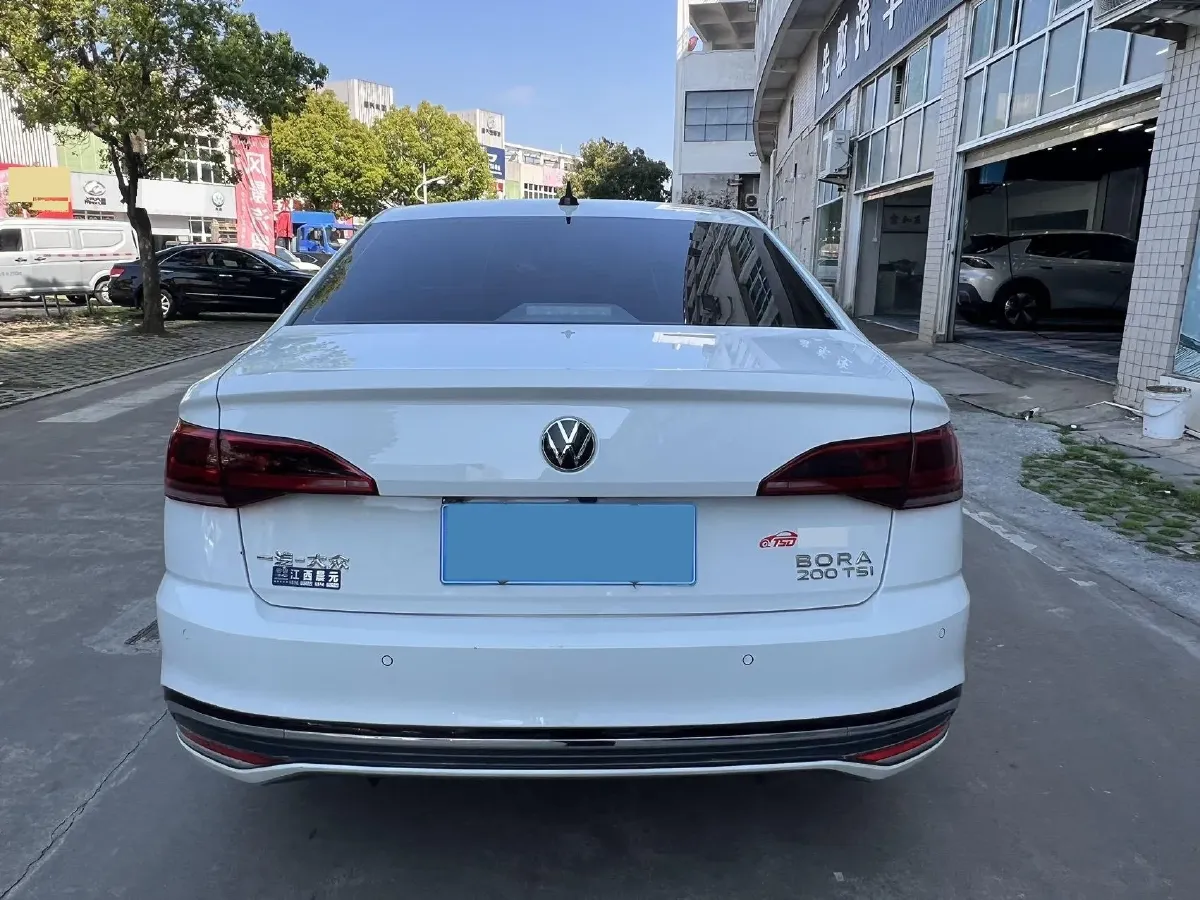 2023 Volkswagen Bora 1.2T 116HP L4 7DCT,autocango,china used car exporter,china ev exporter,chinese used car exporter,chinese used ev exporter