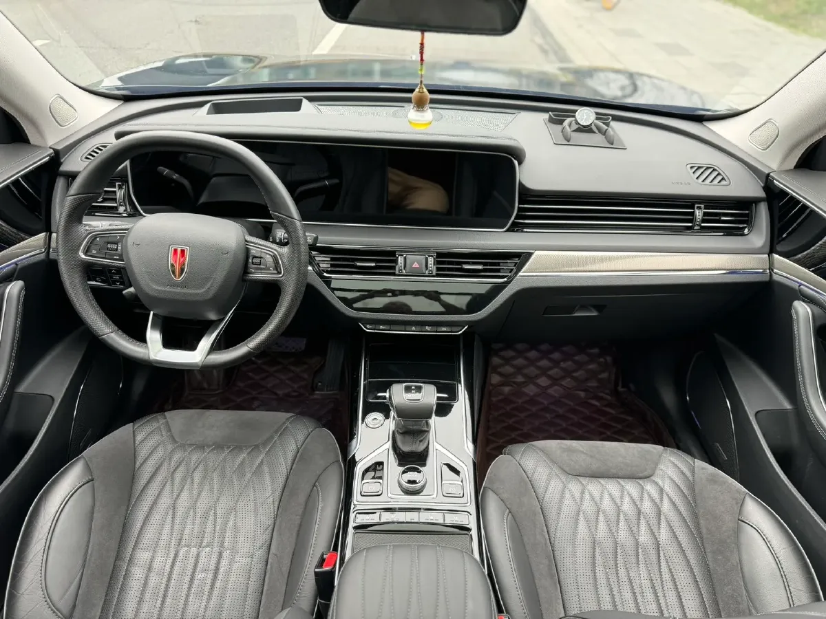 2022 HongQi HS5 2.0T 224HP L4 6AT,autocango,china used car exporter,china ev exporter,chinese used car exporter,chinese used ev exporter