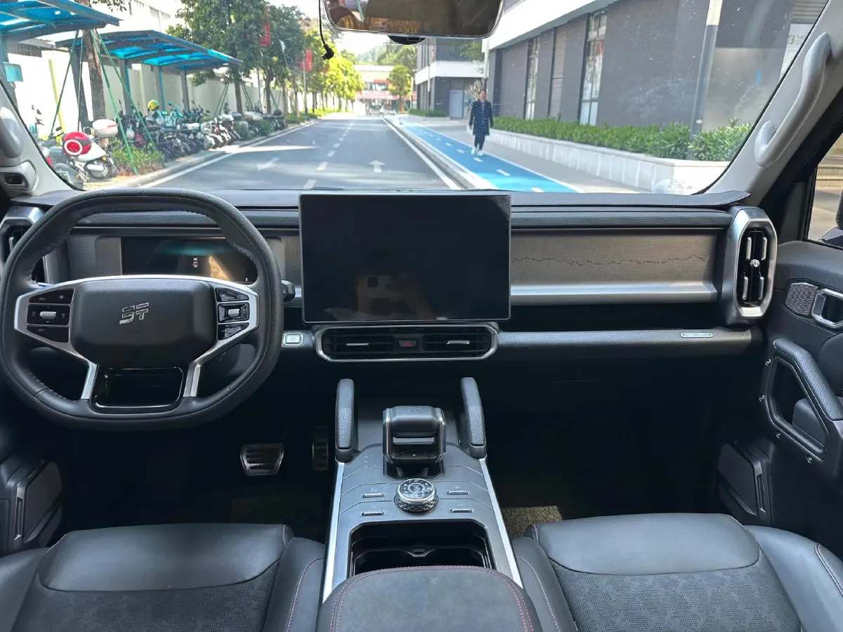 2023 Jetour Traveller 2.0T 254HP L4 7DCT,autocango,china used car exporter,china ev exporter,chinese used car exporter,chinese used ev exporter