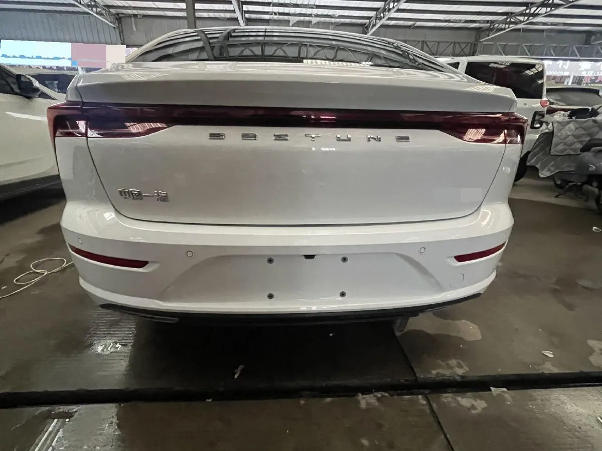 2023 Bestune B70 1.5T 169HP L4 7DCT,autocango,china used car exporter,china ev exporter,chinese used car exporter,chinese used ev exporter
