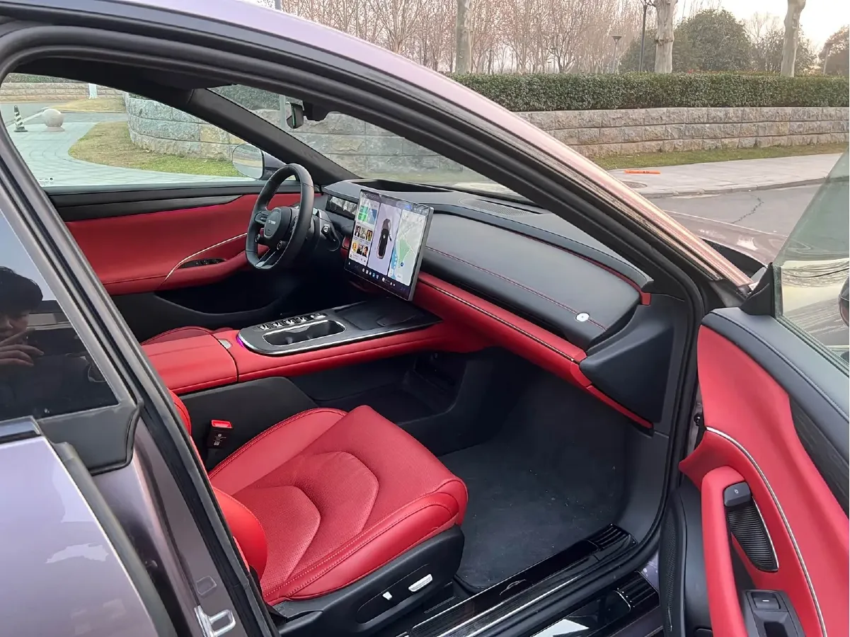 2024 MI SU7 BEV 101KWH,autocango,china used car exporter,china ev exporter,chinese used car exporter,chinese used ev exporter