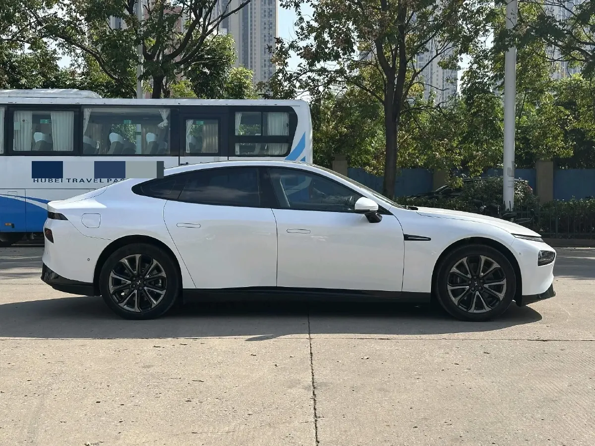 2020 Xpeng P7 BEV 70.8KWH,autocango,china used car exporter,china ev exporter,chinese used car exporter,chinese used ev exporter
